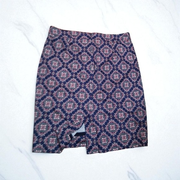 EUC J. Crew Sz. 10 Mandela Printed The Pencil Skirt - Picture 7 of 7